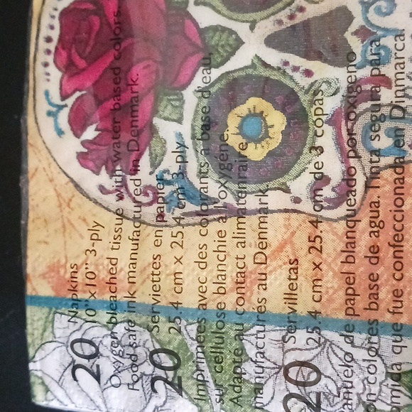 Halloween Sugar Skull / Day Of the Dead Paper Cocktail Napkin 20 count 3 Ply - Picture 3 of 3